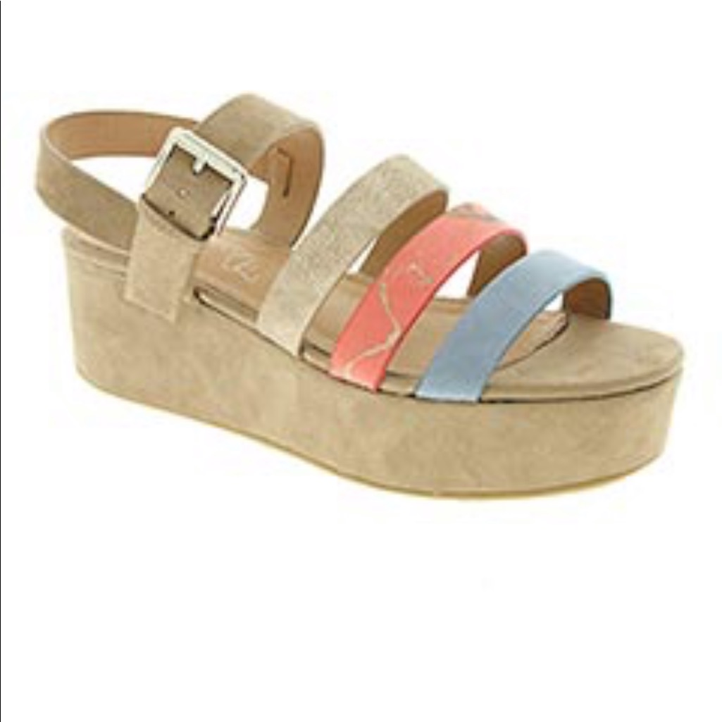 Anthropologie Vanessa Wu 3 Straps Wedge Sandals 8